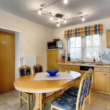 Holiday home Am Deich 50 Zingst
